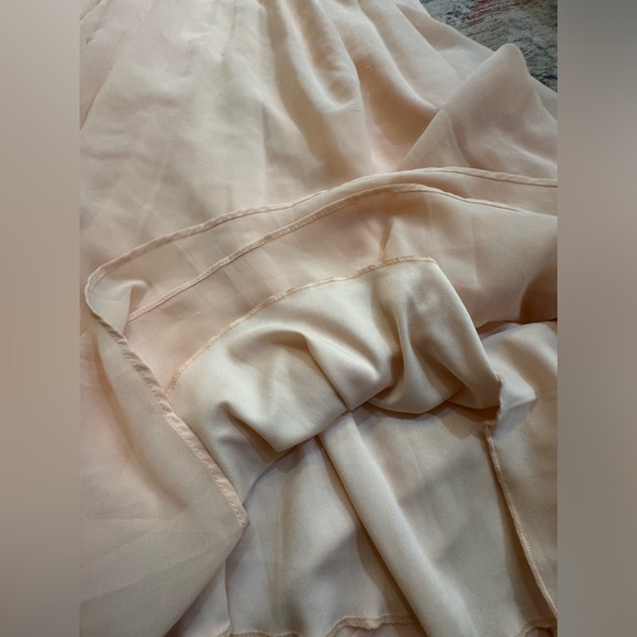 Lulu’s Blush peach full length chiffon maxi gown Size Small. Prom. Bridesmaid - Picture 8 of 8